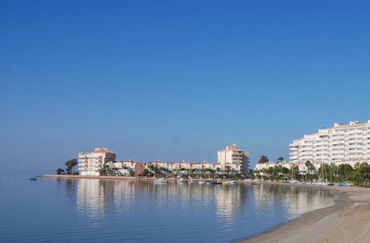 Mar Menor shore