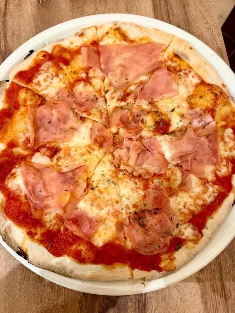 Trattoria Dolce Vita in C. Marín, 8, 30370 Cabo de Palos, Murcia, España