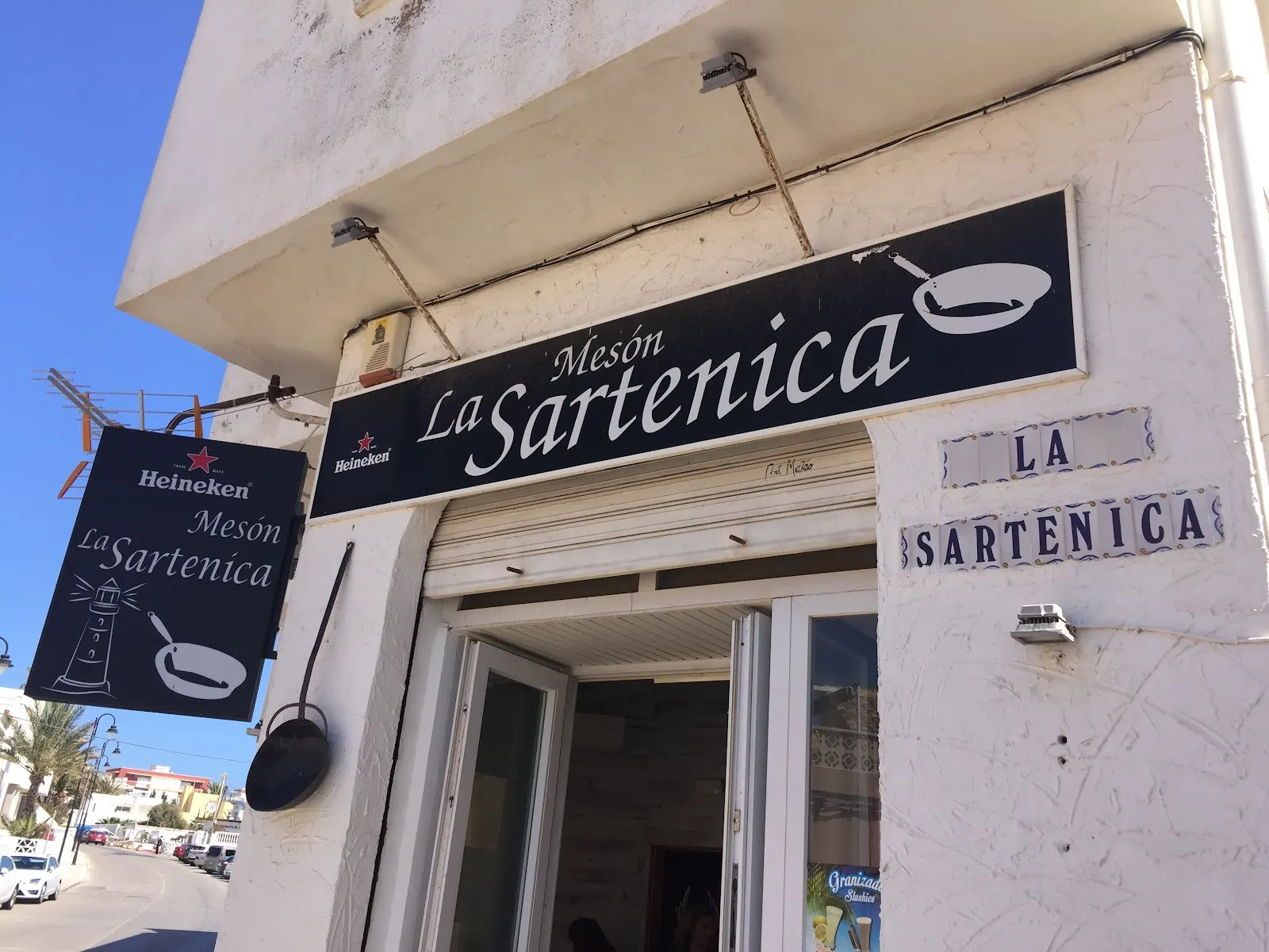 Entrada de La Sartenica en la Subida al Faro de Cabo de Palos