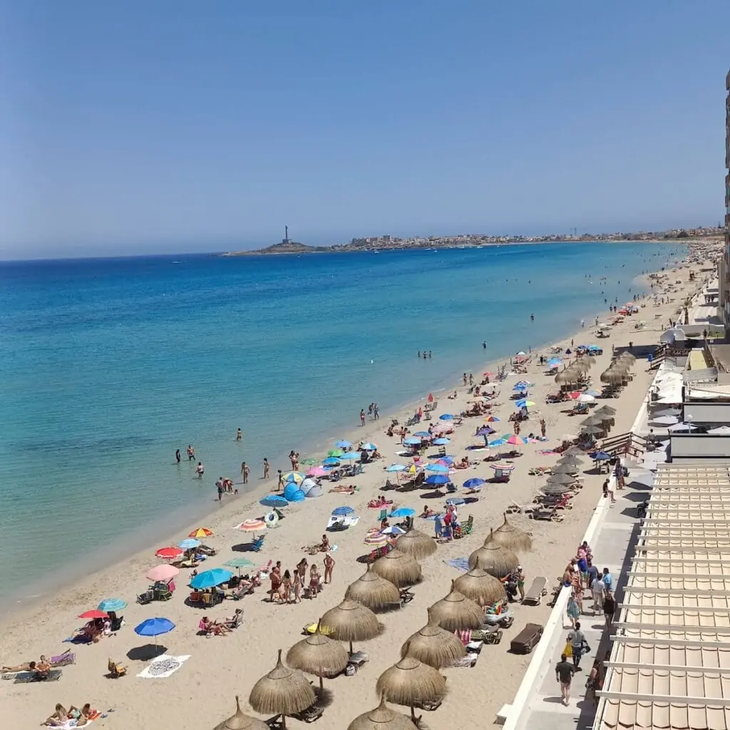 Bar Galáctica in 8, Gran Vía de la Manga, km. 1, 30380 La Manga, Murcia, España