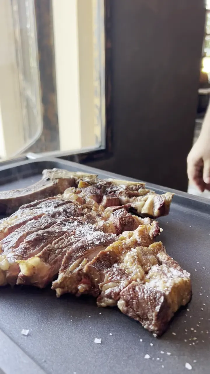 Grilled meat at Leña y Karbon in La Manga Club