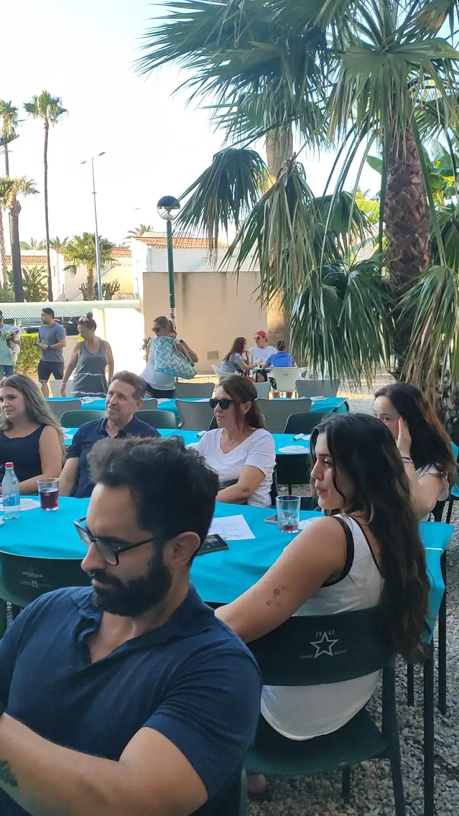 Bar Apicoco à Av. Julietta Orbaiceta, 6, 30385 Playa Honda, Murcia, España