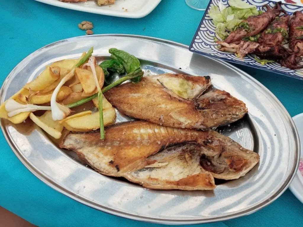 Chiringuito El Rincón Cubano in P.º Marítimo, 39, 30385 Playa Honda, Murcia, España