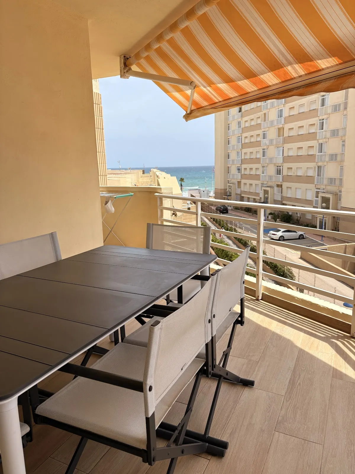 Chambre de l'appartement d'une chambre au km 3 de La Manga
