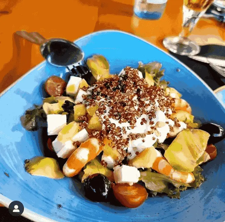 Salat, serviert in Agua Salá, Cabo de Palos