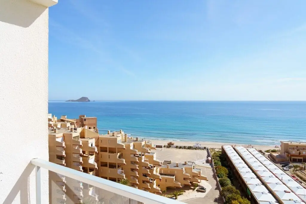 Vue sur le Mediterráneo depuis une chambre du AluaSun Doblemar