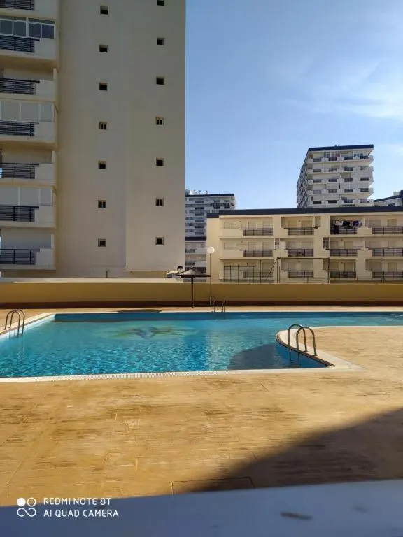 Gemeinschaftspool im Gebäude des Apartments