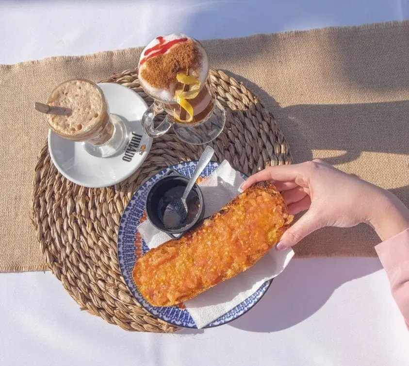 Table on the terrace of Area Sunset