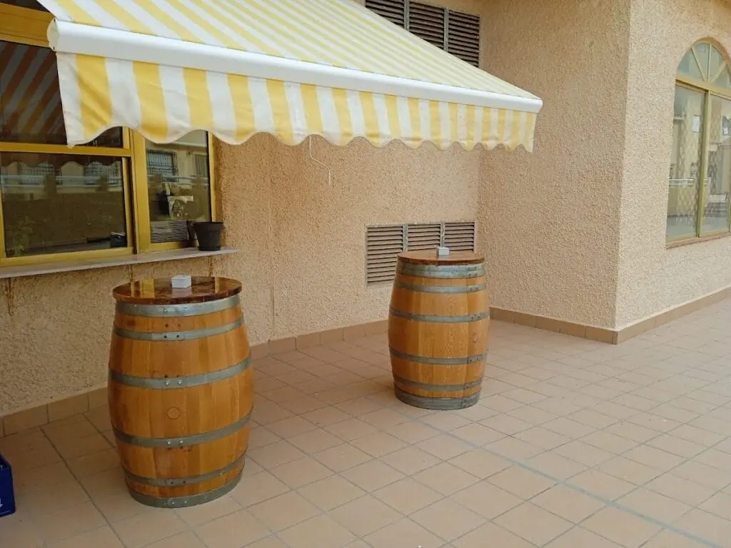 Ice cream served at Cafetería Heladería Neptuno