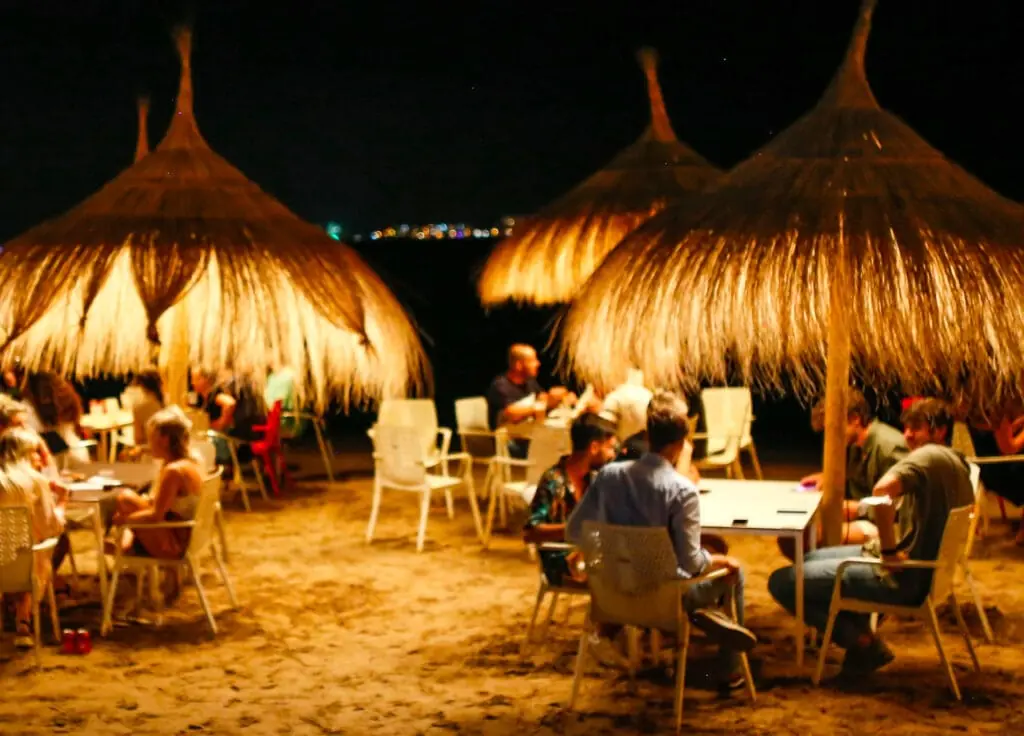 Chiringuito Bongo Beach in La Manga del Mar Menor - image 13