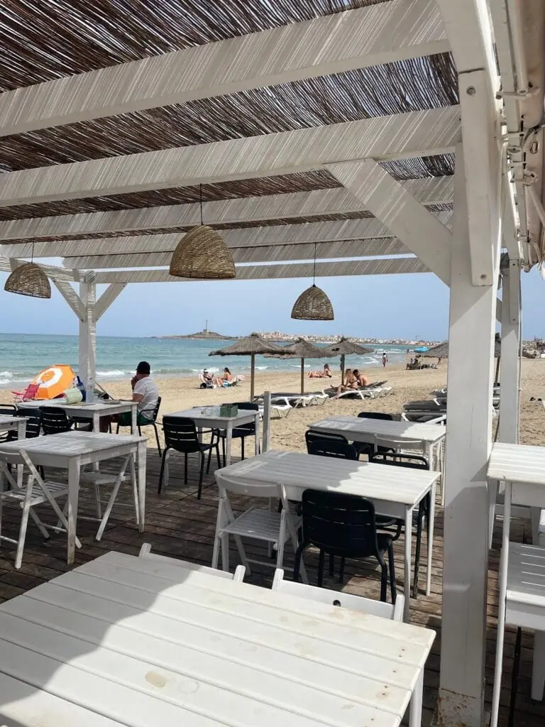 Vue sur la mer depuis le Chiringuito Mangata