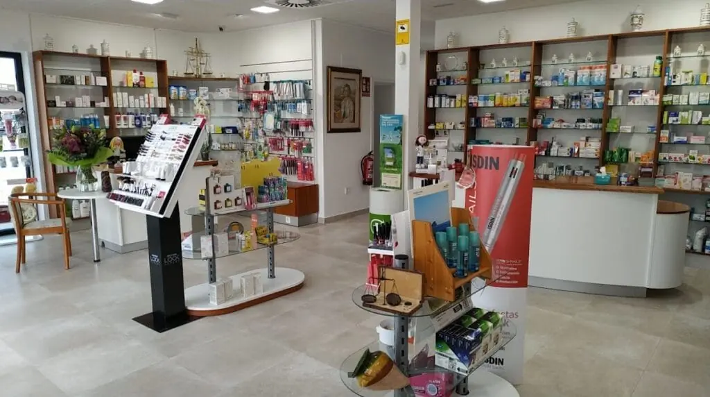 Innenansicht von Farmacia La Manga Club in La Manga Club