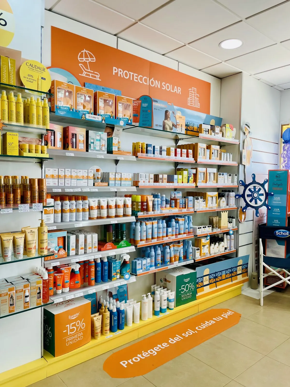 Theke der Farmacia-Ortopedia Manga Beach, La Manga