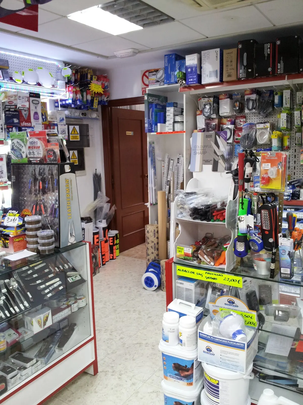 Bootsbedarfsabteilung der Ferretería ZOKO, La Manga