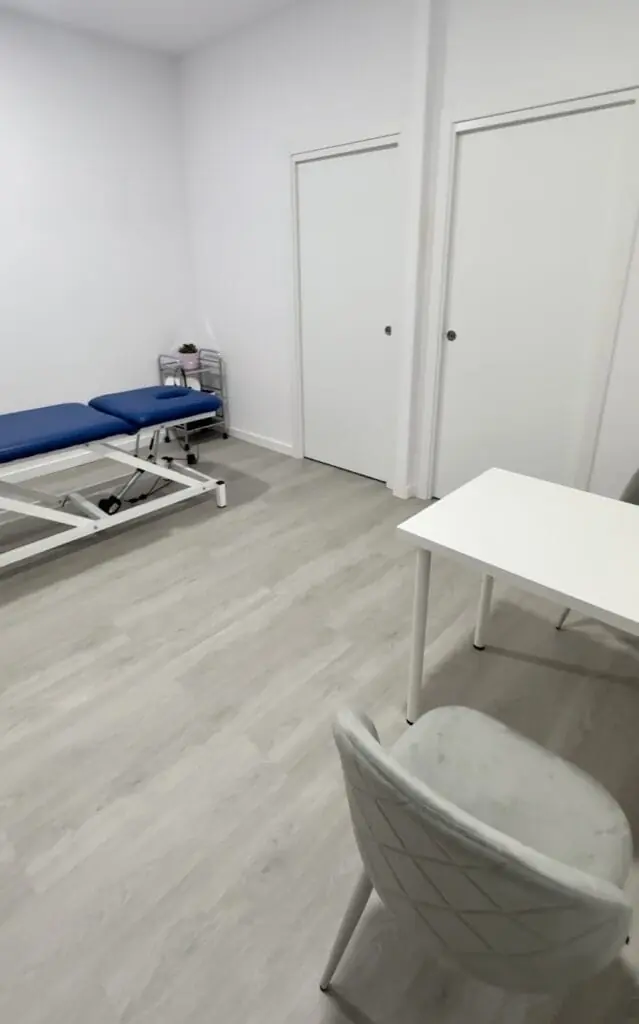 Treatment room at Fisioterapia y Masaje La Manga FM in La Manga
