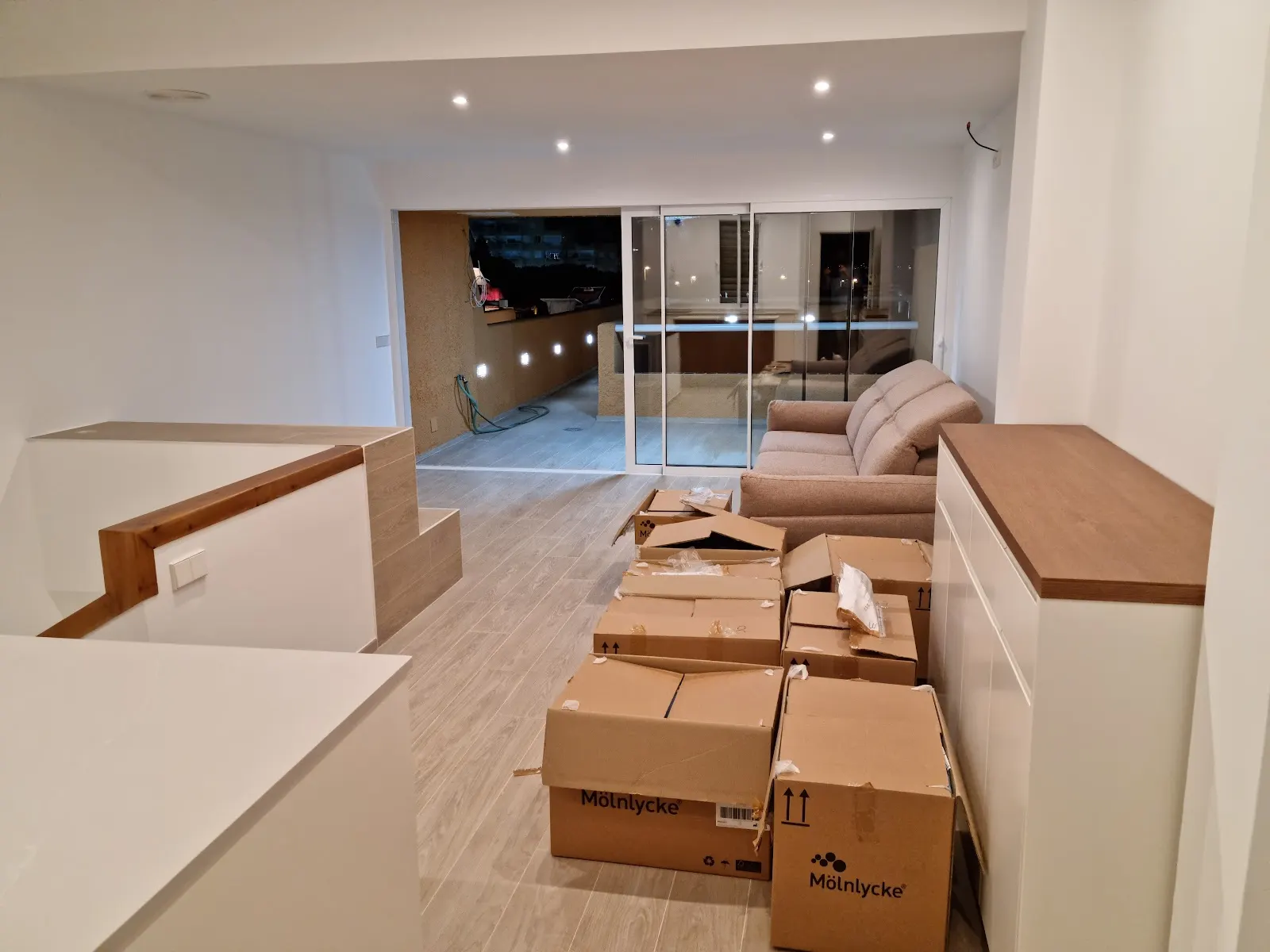 Living room of the one-bedroom Inmovecos Superáticos 18 apartment
