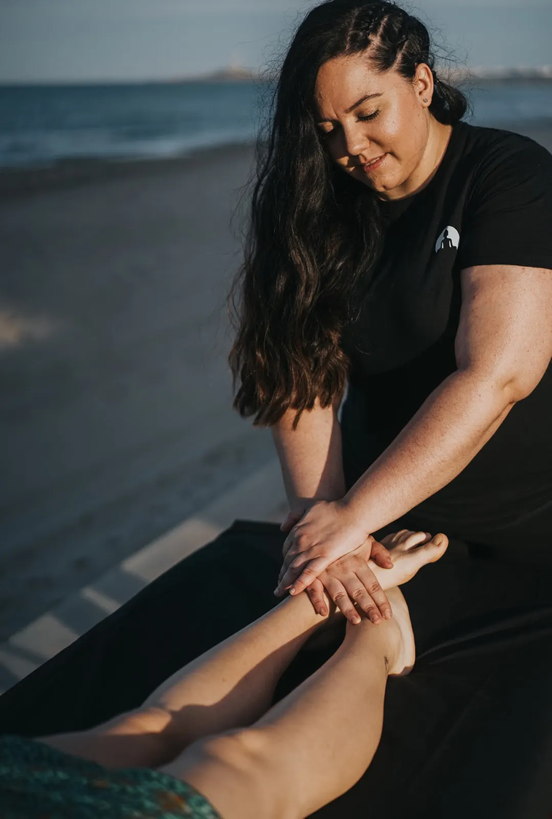 Massage au coucher du soleil sur la plage avec Kerala Experience