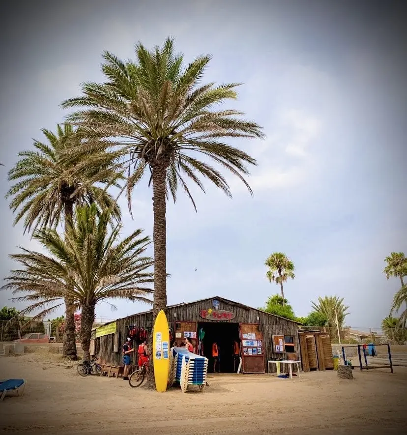 Élèves de KSURF La Manga à Playa Honda
