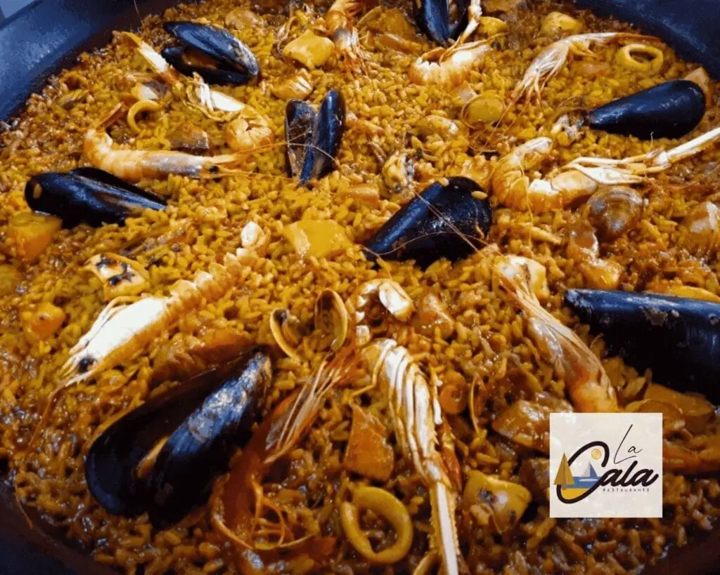 Innenraum des Restaurante La Cala del Pino