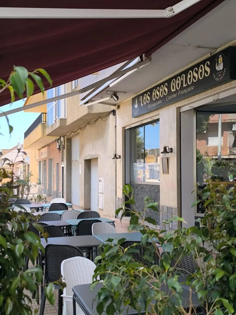 Los Osos Golosos, Restaurant mit französischer Küche in Los Belones