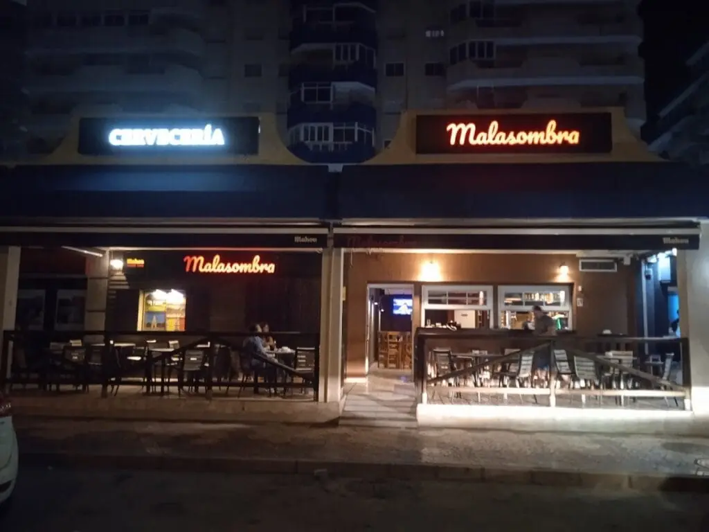 Terrasse von Malasombra, Las Nuevas Sirenas