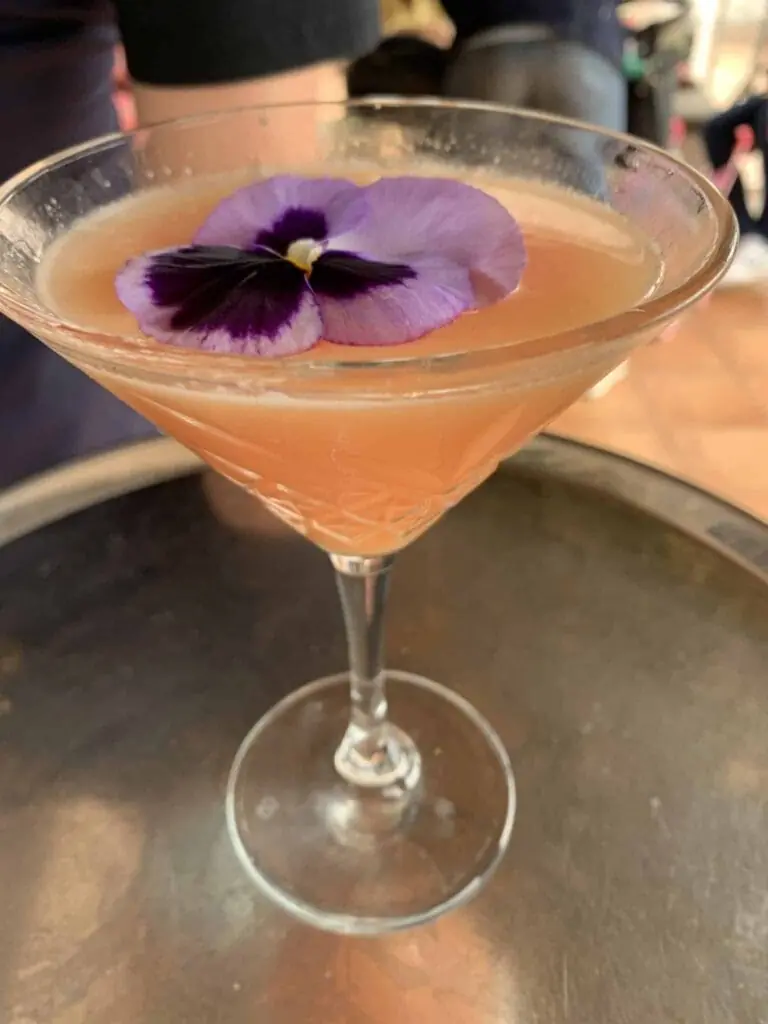 Intérieur de Mandacarú Cocktails & Coffee