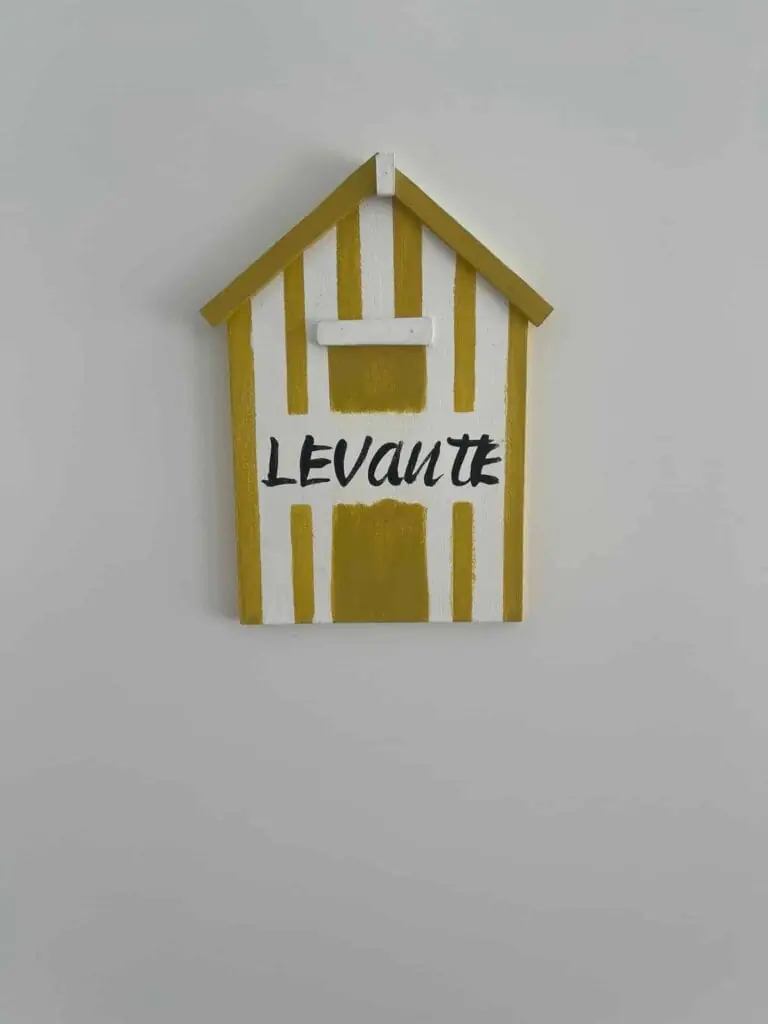 Panneau décoratif Levante à Mintaka Homes