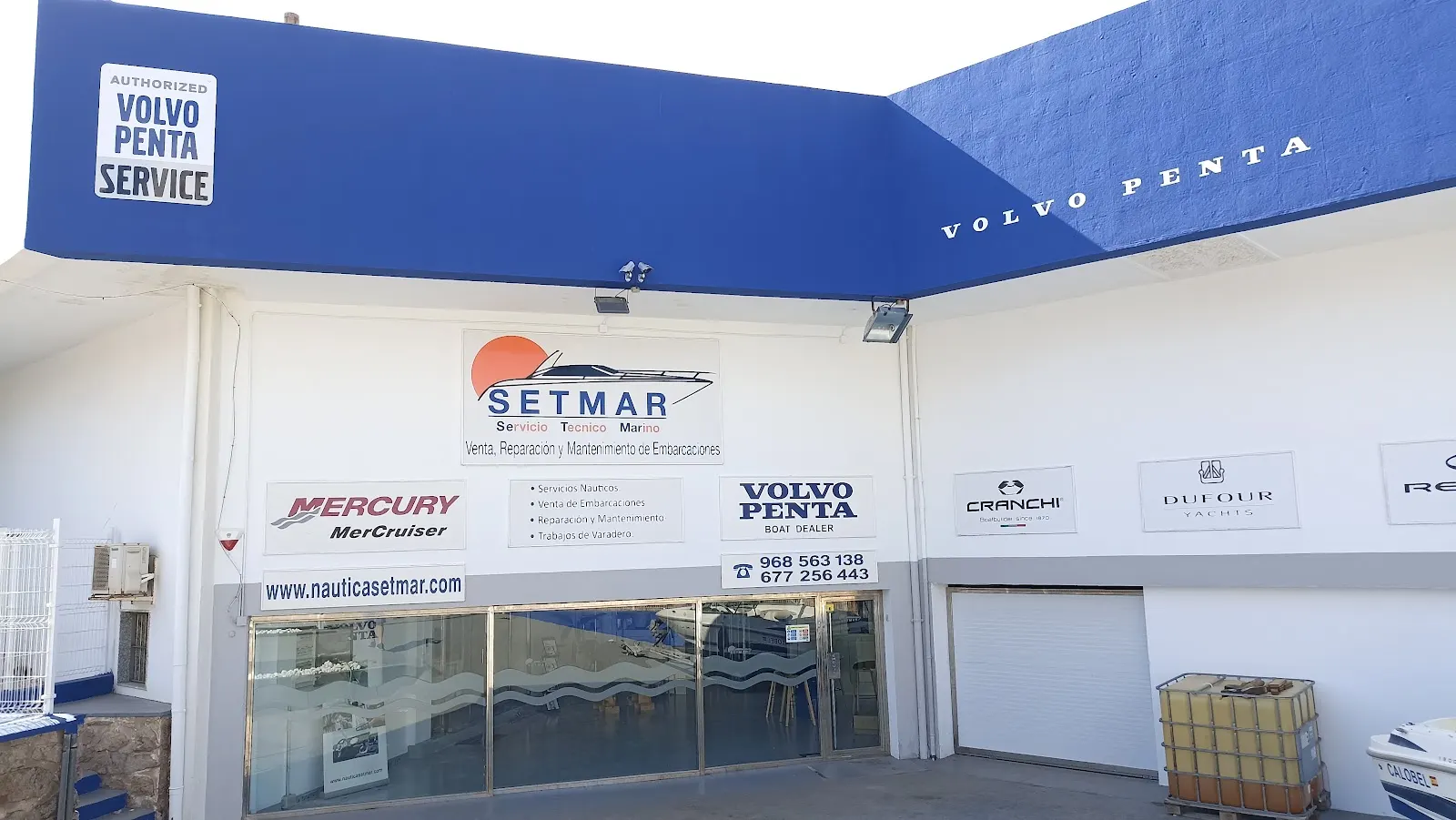 Boot in der Werkstatt von Náutica Setmar