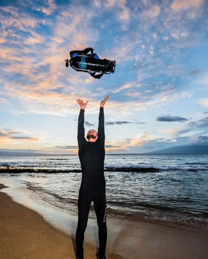 Diver with equipment on the beach, Planeta Azul Cabo de Palos