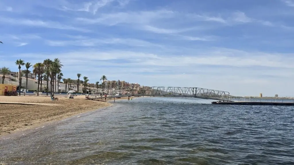 Zone de baignade à Playa Paraíso, La Manga