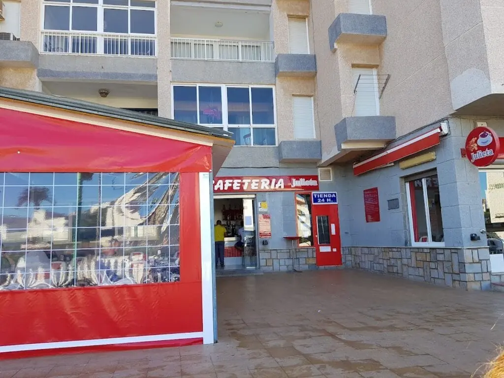Restaurante cafetería Julietta in Playa Honda