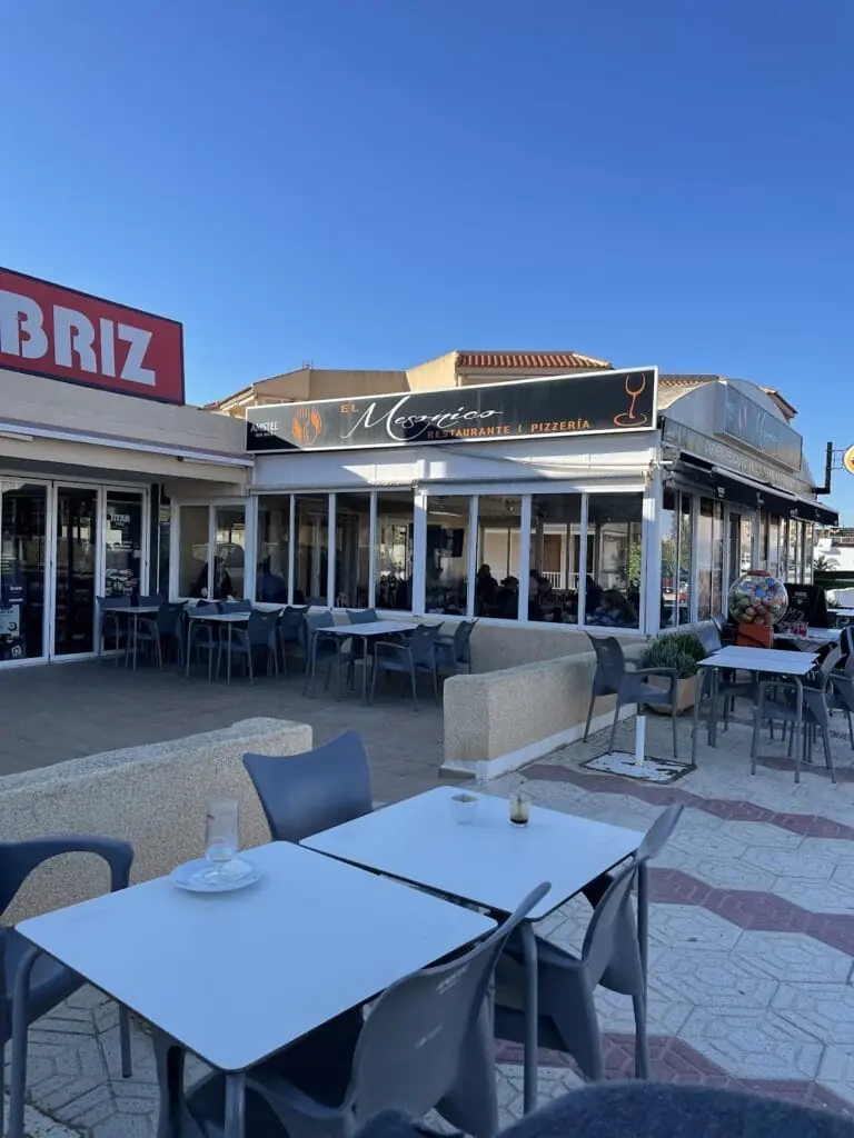 Exterior of Restaurante El Mesonico, Gran Vía de la Manga km 2