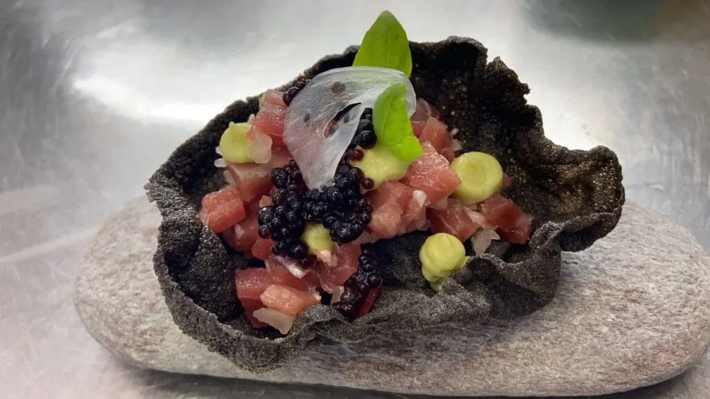 Entrée de cuisine de la mer au Restaurante El Mosqui