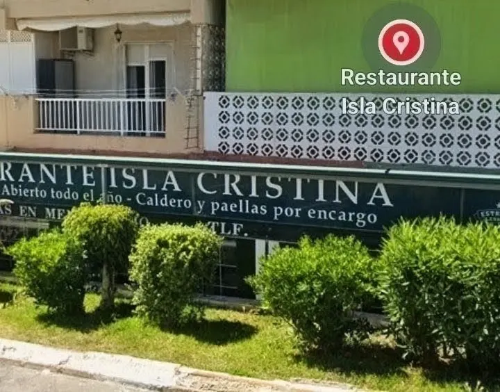 Dining room at Restaurante Isla Cristina in La Manga