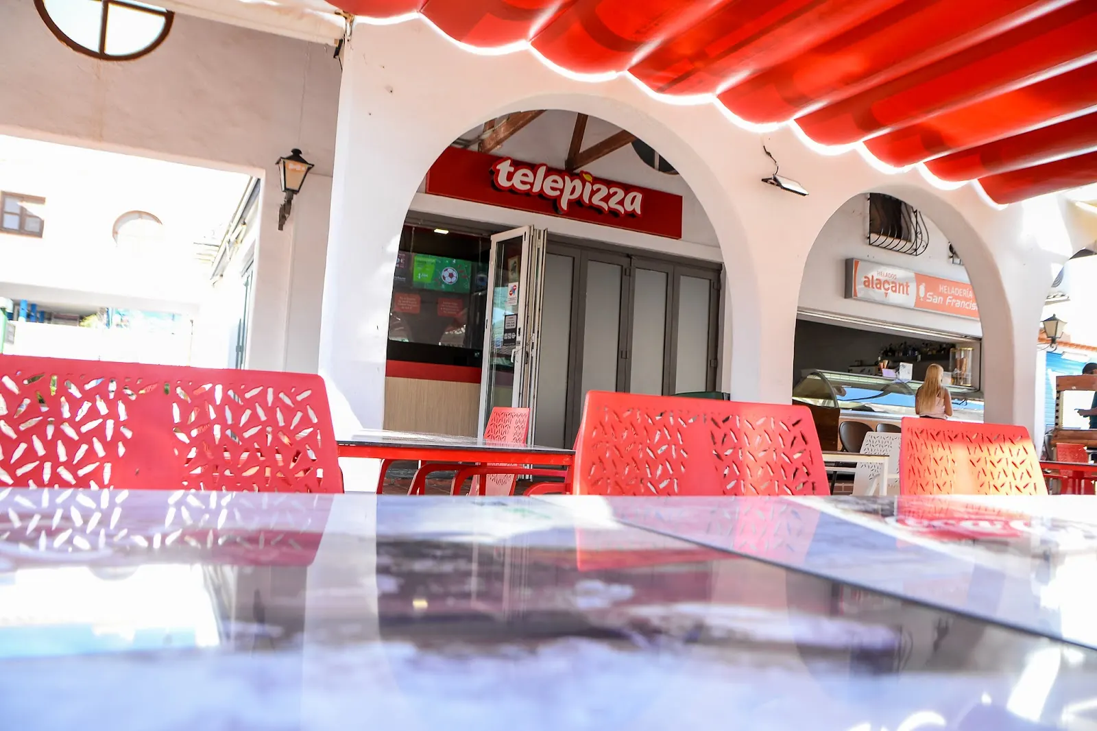Pizza-Lieferservice von Telepizza La Manga