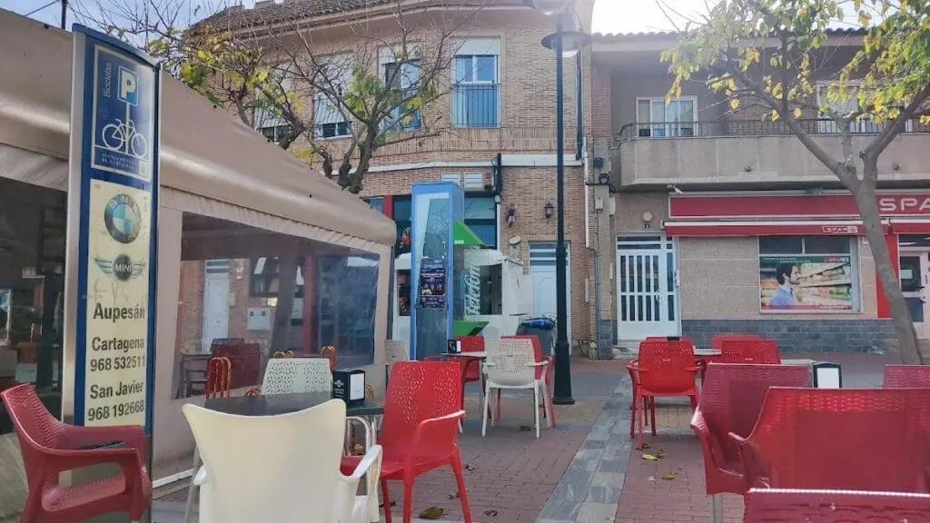 Façade du Terraza del Sol Coffee Bar à Los Belones