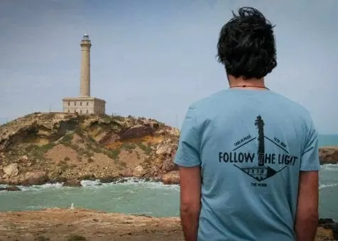 Production locale de THE WIND Eco Surf Wear à La Manga