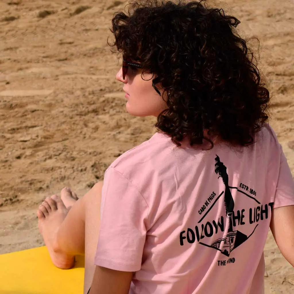 Vitrine de THE WIND Eco Surf Wear