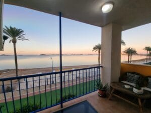 Shore House/Seafront Apartment in Playa Honda