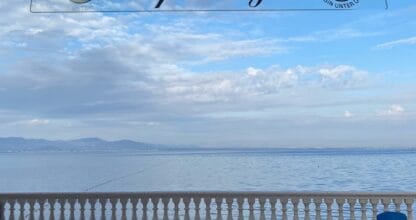 Cafetería Royal, cafetería y copas en La Manga del Mar Menor