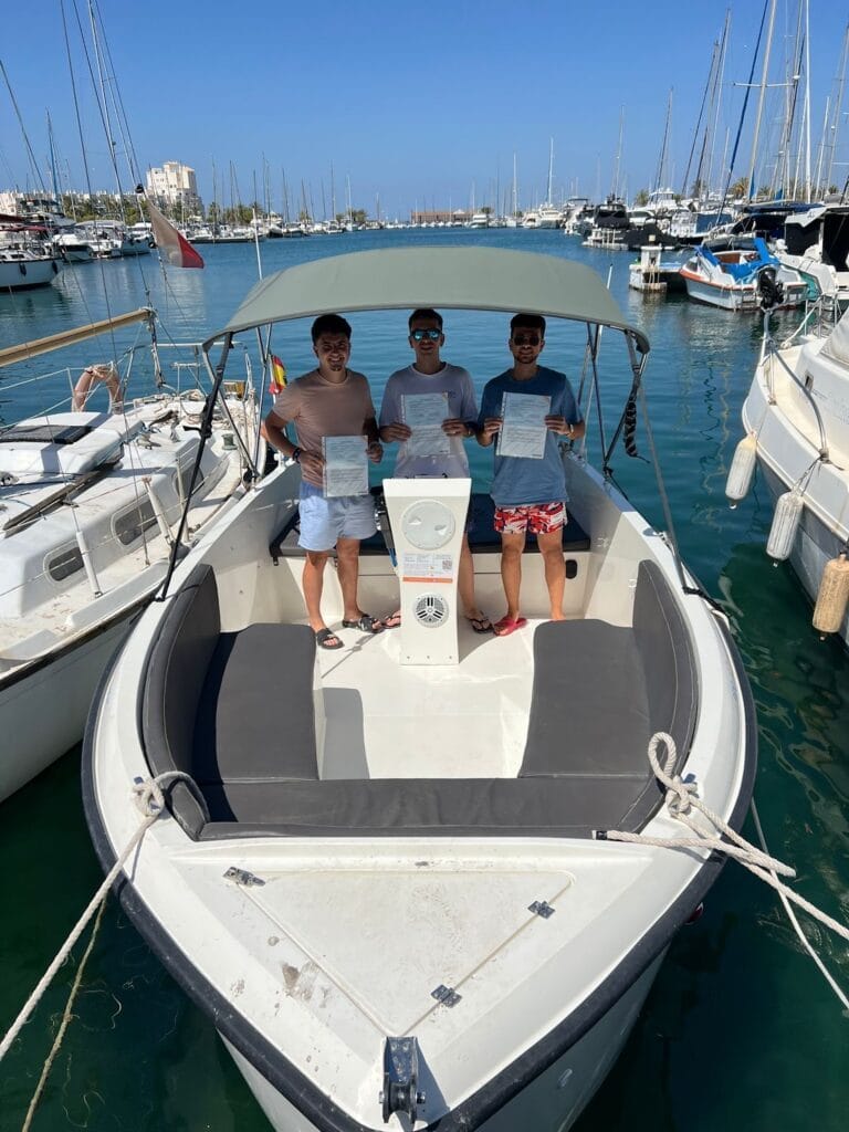 Alquiler de Barcos y Veleros en La Manga – Escuela Náutica Ortega – — Barcos en La Manga