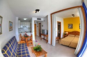 Aparthotel La Mirage — Alojamientos en La Manga