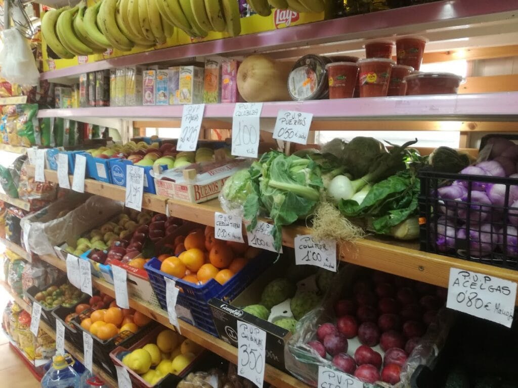 Autoservicio Bernabé — Comercios en La Manga