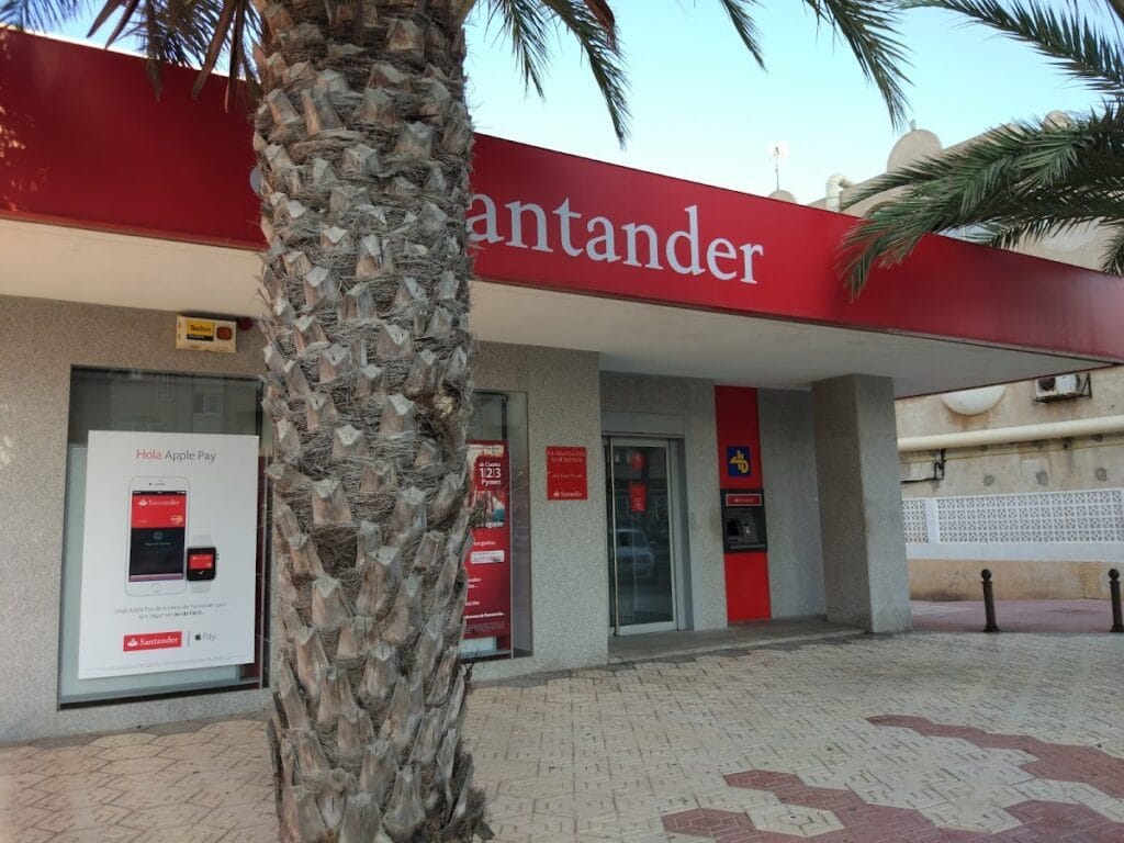 Banco Santander Agentes — Servicios en La Manga