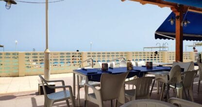 Bar Pizzería Las Nuevas Sirenas con pizzas en La Manga del Mar Menor