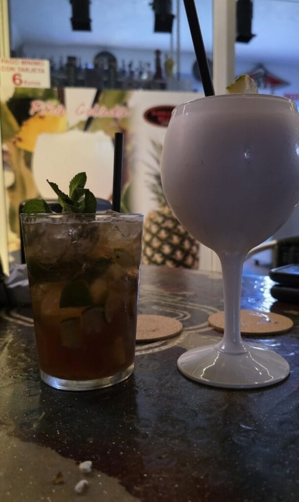 Barracuda Beach — Café/Copas en La Manga Club
