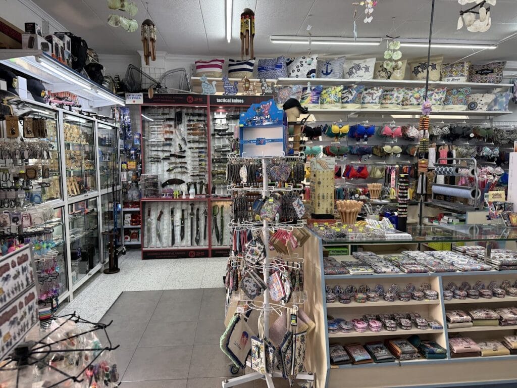Bazar Zambra — Comercios en La Manga Club
