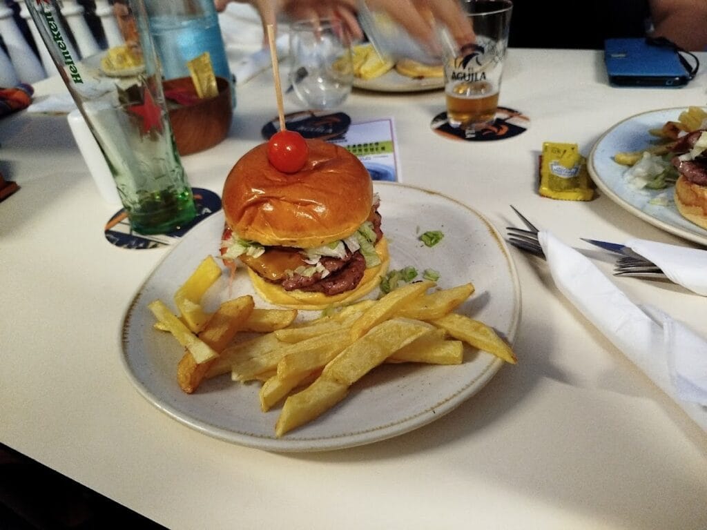 Bear Burger&Beer — Restaurantes en La Manga