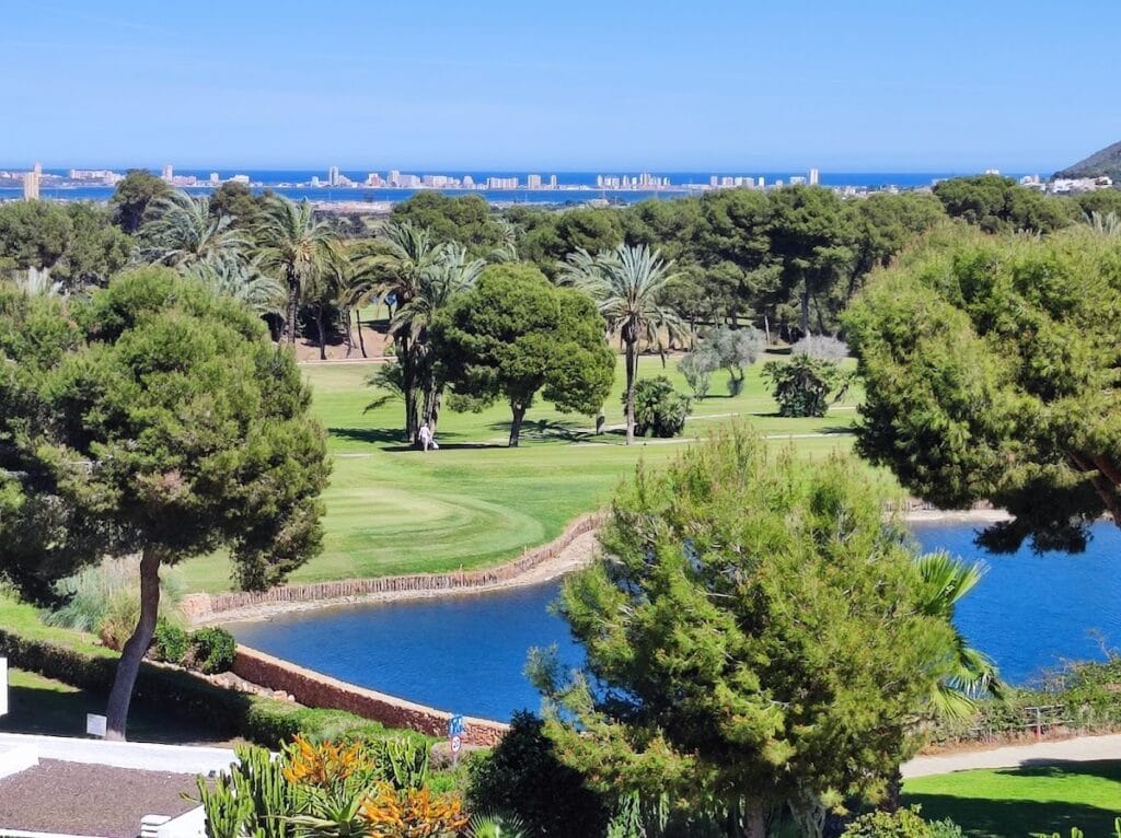 Cafe Bar Arrebato — Café/Copas en La Manga