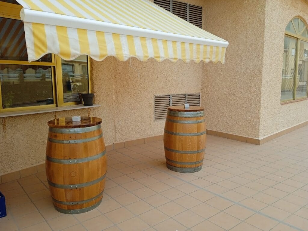Cafetería Heladería Neptuno — Café/Copas en La Manga